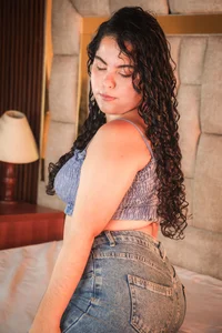 NicolleOverton Public  4 снимка