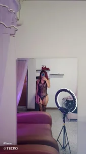 Sharlo_Alvarez Public  4. fénykép