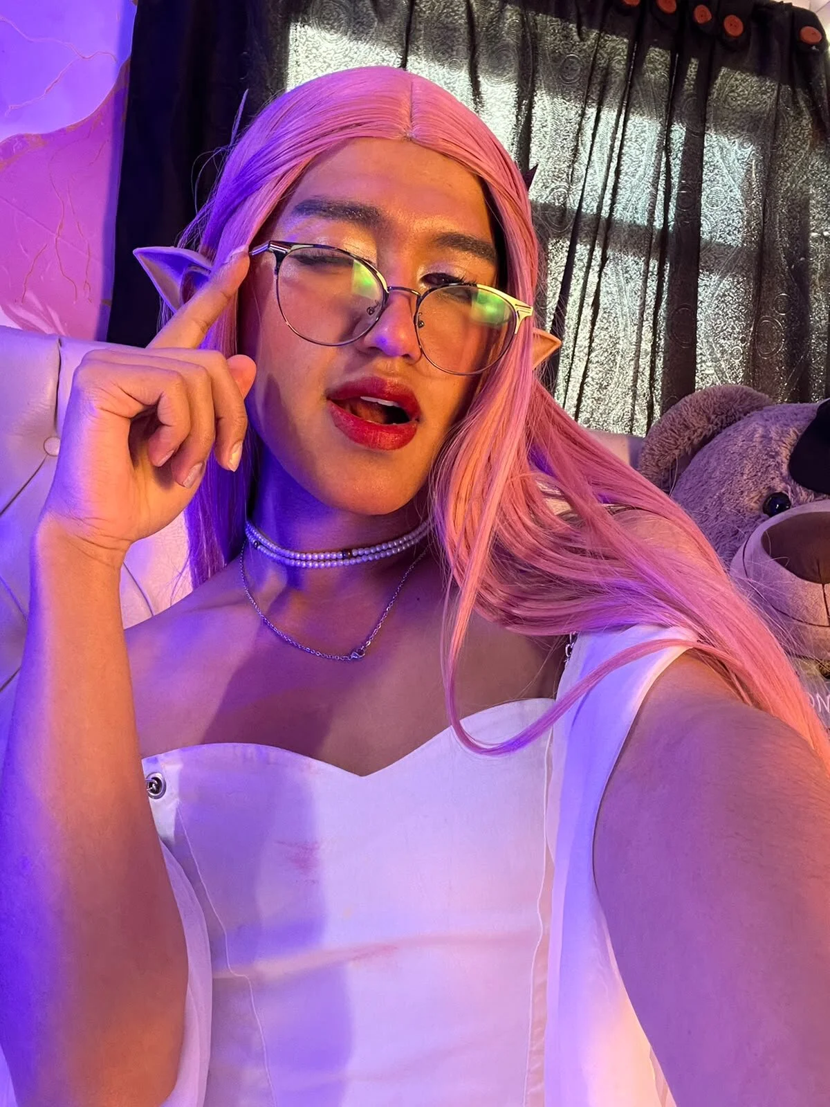 Luna_Sissy_ Aktuellstes Foto 7600