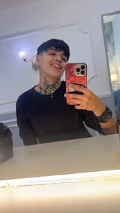 b3k_afrodict a little of me 😏 Bilde