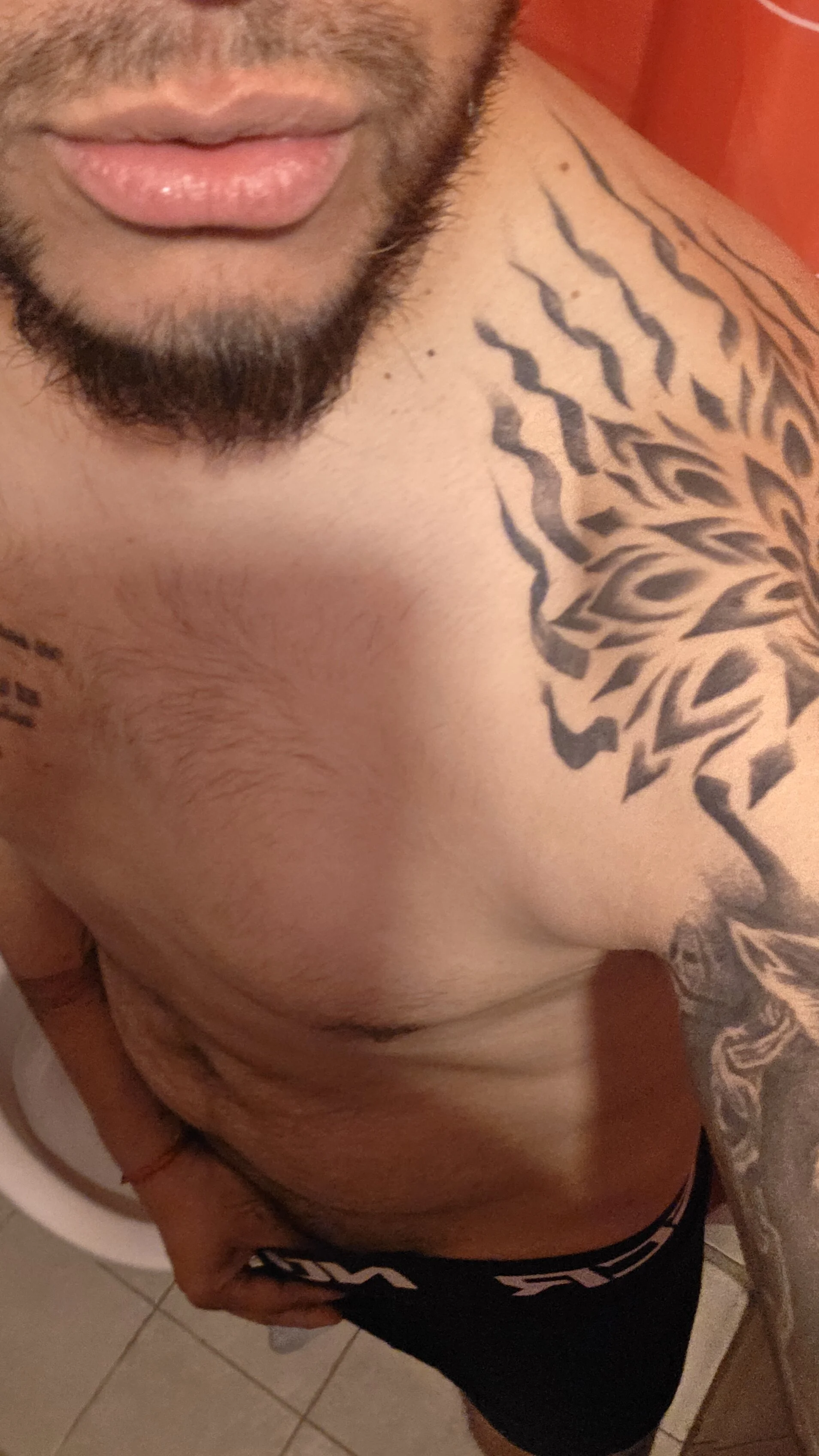 Omar90sala Soy cuerpo normal slika