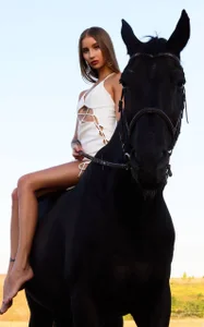 IrisJones Nature 💚 Pic 4