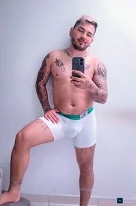 Crazy_Boyss_ kullanıcısının hello welcome albümü -  2 fotoğraf