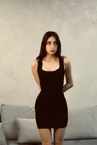 Melanie_Angel little black dress Hình 4