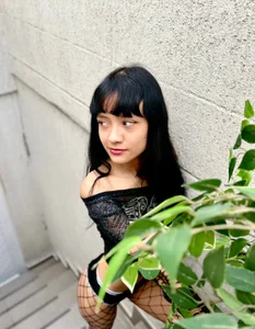 Cherry_Vixen_ Public Bilde 4