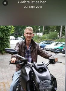 AsianMilfnterBerlin Public Pic 3