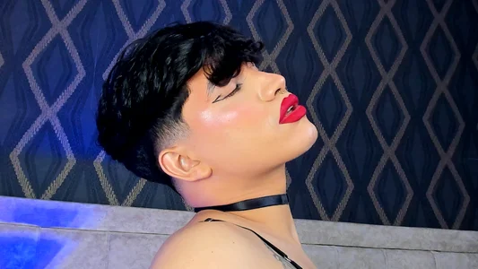 my red lips de Stormi_Canniggia  4 Imagens