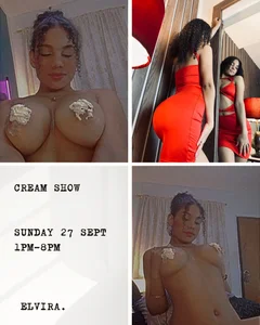 ElviraHancock_ Cream Show Foto