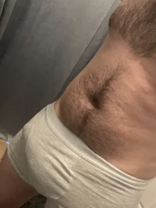 Being a bit shy de 22TT2295 Foto 5