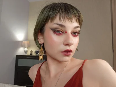 Scarle_Whisper Public Foto