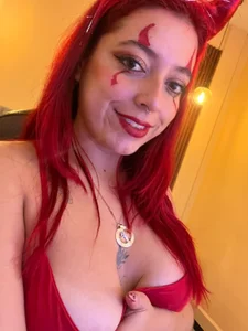 Blair_red_ 👿Kiis the devil😈 사진