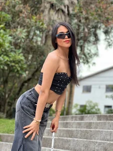 22 years very well accomplished love 💖🎀 de Isa_Little_Star  8 Imagens