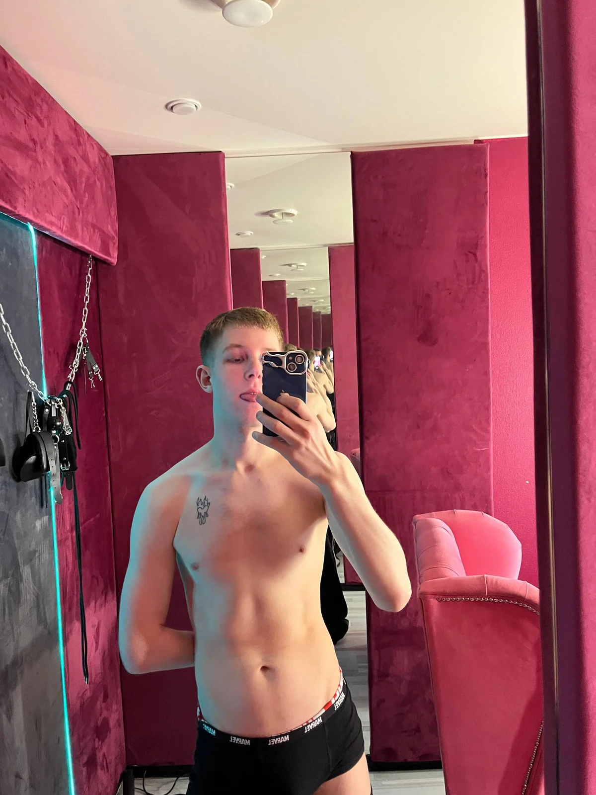 Трендове зображення  2182 Dylan_Norton