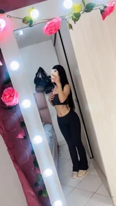 blairwaldorf01's XXX Nude Photo 4