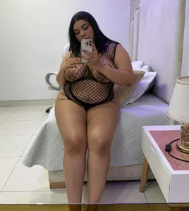 Mia_and_lexy Things Are Getting Hot Tonight 🔥 Pic 2