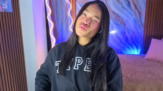 penelope_tay1 cool girl 🤭 Foto 2