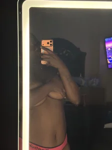 exoticebonycream Public Pic 4