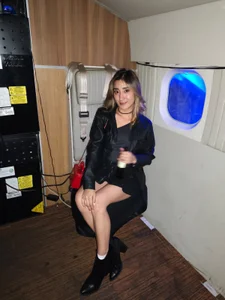 lucy_davies Ladys night Billede 3