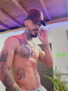 VinzenzRizzoのMEの 9枚の写真