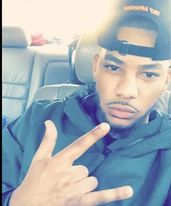 Public od ExXxoDiCk  2 snímek