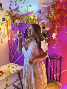 CarolMis_79 Open your mouths for my birthday 🎊 Pic 3