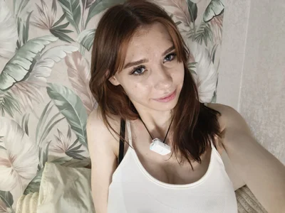 VeniceWillarie's XXX Nude Photo 4