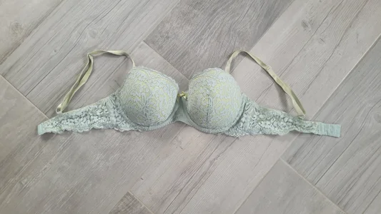 NikkiHolland Gedragen bh te koop. PM voor info... Pic 2