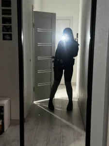 Nicole_pretty Public  2. fénykép