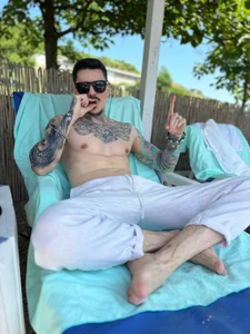 TT de tyago_doll  3 Imagens