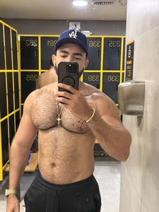 simonleon27 Public 사진 8