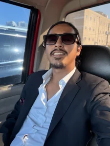 jrrichforever kullanıcısının Me myself & I 🍷🗼 albümü -  2 fotoğraf