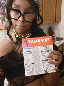 VenezuelaLuxeNoir Im still here..xo Foto 2