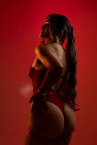 Arianavillada Red ♥️ Pic 2