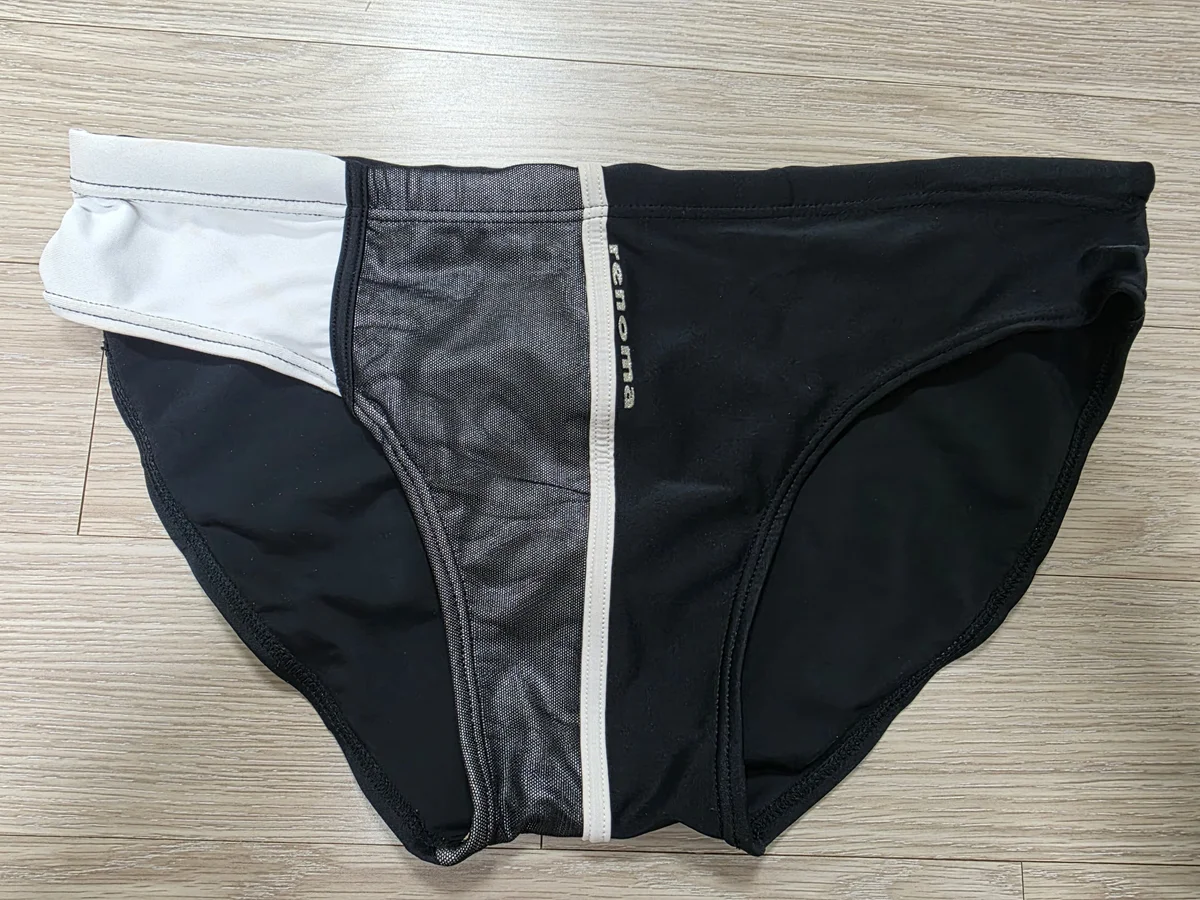 OnlyPants immagine di tendenza 3674