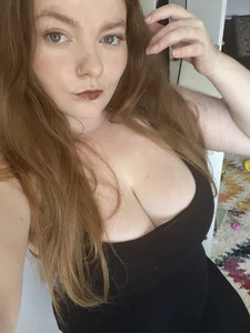 redheadroxxy's XXX Nude Photo 1