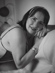 PaulinaSanders_X NEW WOMAN HERE Immagine 