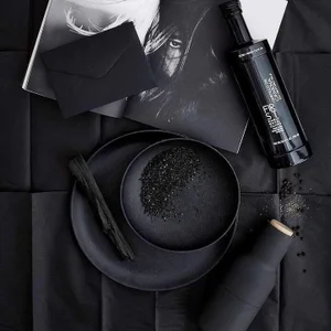 Public od 9inchesHire  5 snímek