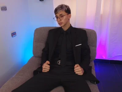 Nick_Bangover_ Me in a suit Pic