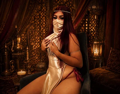 AyshaGhulam1 Sexy girl slika 2