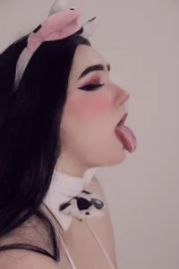 vulagarmanners_ Public slika