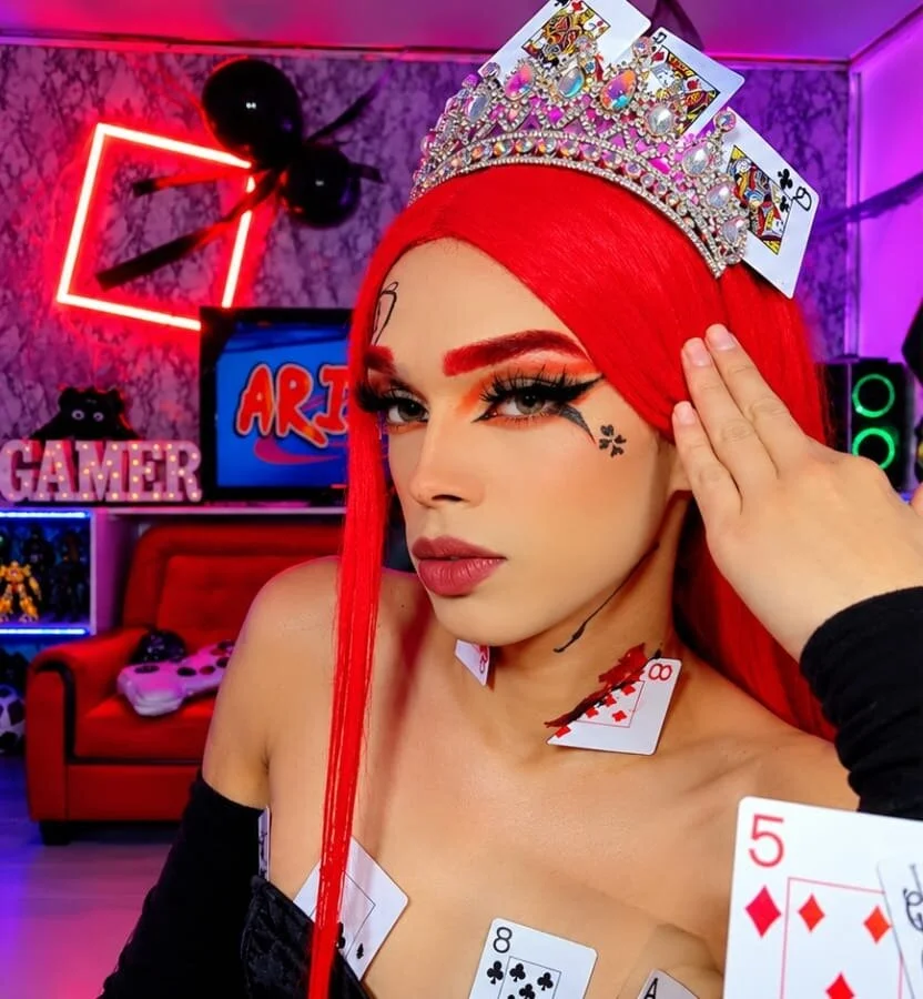 cami_valkyrie HALLOWEEN - {count, plural, one {תמונה אחת} two {שתי תמונות} many {# תמונות} other {# תמונות}}