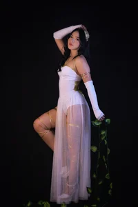 Veronica_isaza__ Ecstasy on Olympus Pic 5