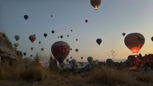 Foxy_Blondie My Magical Morning with Hot Air Balloons 🎈 slika 9