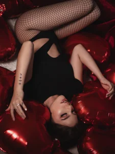 LanaJones_ VALENTINE'S DAY 💋🌹 Pic 3