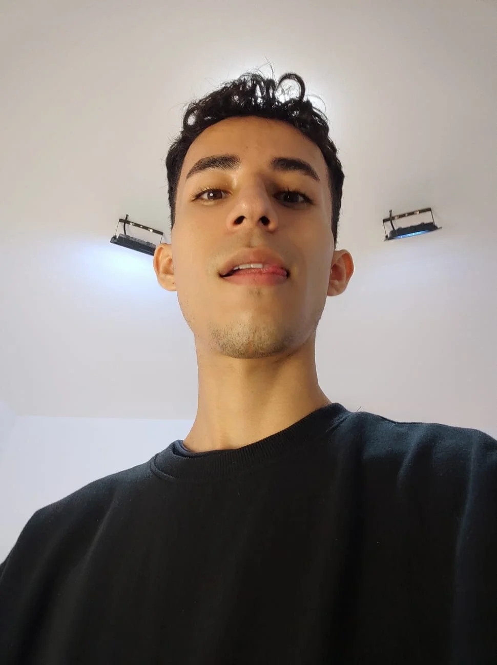 Zahir_Ashar Trending Plaatje 880