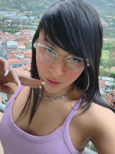 KiitygirlのA modern girlの 2枚の写真