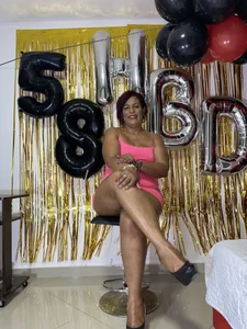 30 july od lilyhung1  4 snímek