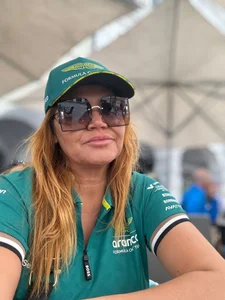 Aileen_Stone Public зображення 5