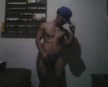 StripAza primero Pic 2