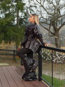 EvaZane Modern Muse  8টি ছবি